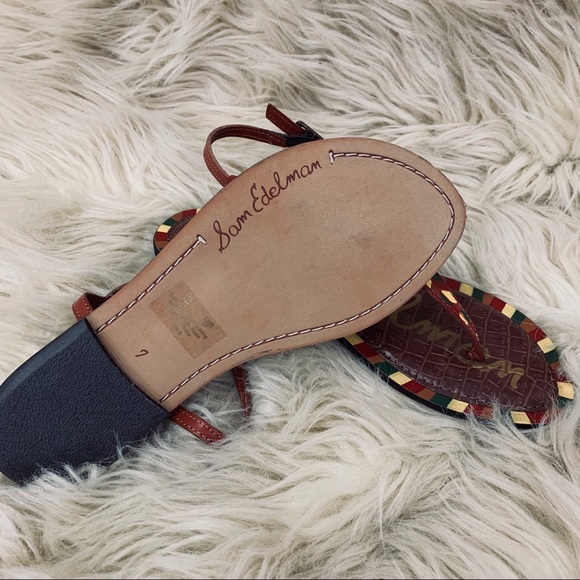 Sam Edelman ‘GIGI’ tribal painted leather sandals - Picture 3 of 6